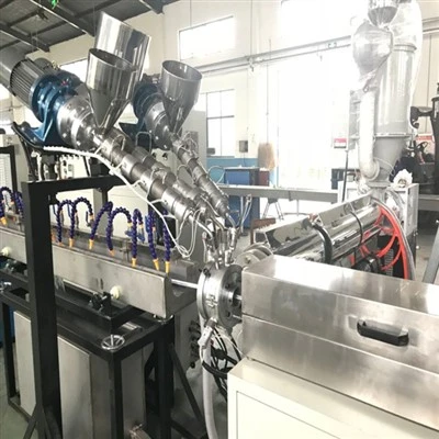 Linha de máquinas para tubos de crochê tecido em PVC